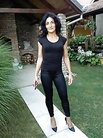 Shocking mature prostitute likes to take part in porn